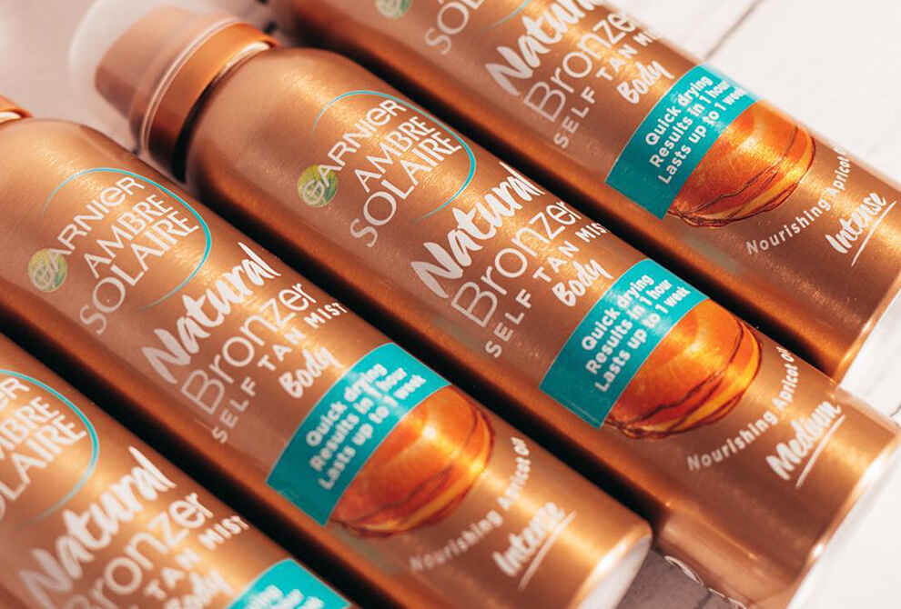 The Complete Guide to Self-Tanning